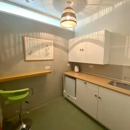 Burren Nature Sanctuary شقة